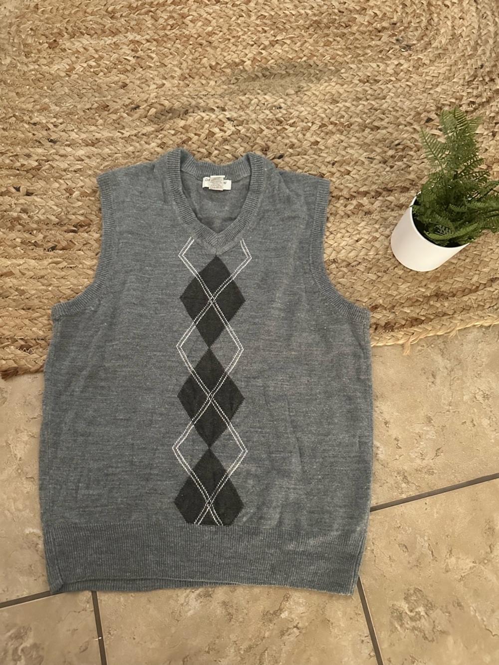 GREY VINTAGE SWEATER VEST